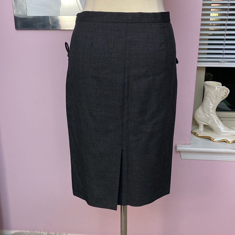 Moschino Cheap and Chic Floral Appliqué Pencil Skirt Dark Grey Size Small - Picture 2 of 11